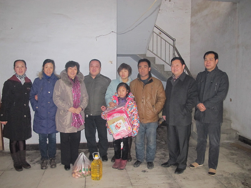 春節(jié)慰問送溫暖-黨政關懷暖人心-益和熱力公司開展“送溫暖、獻愛心”活動